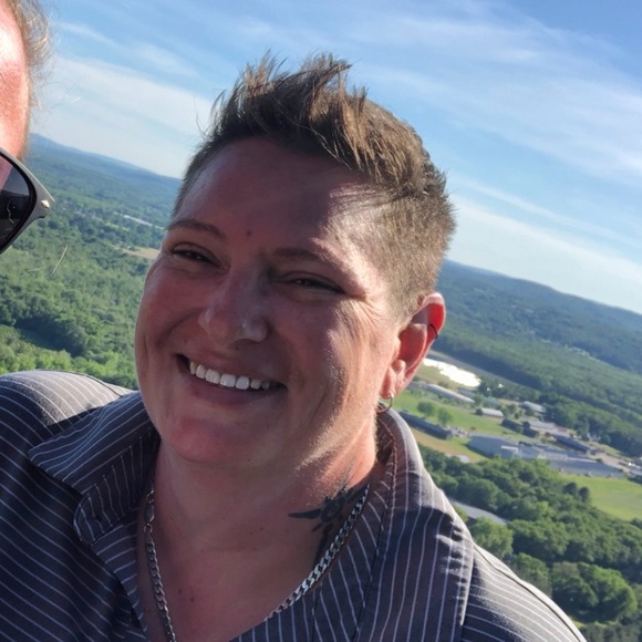 Meet your Posher, Melanie - Picture 1 of 1